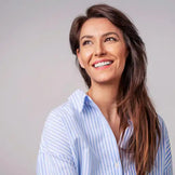Claudia R.